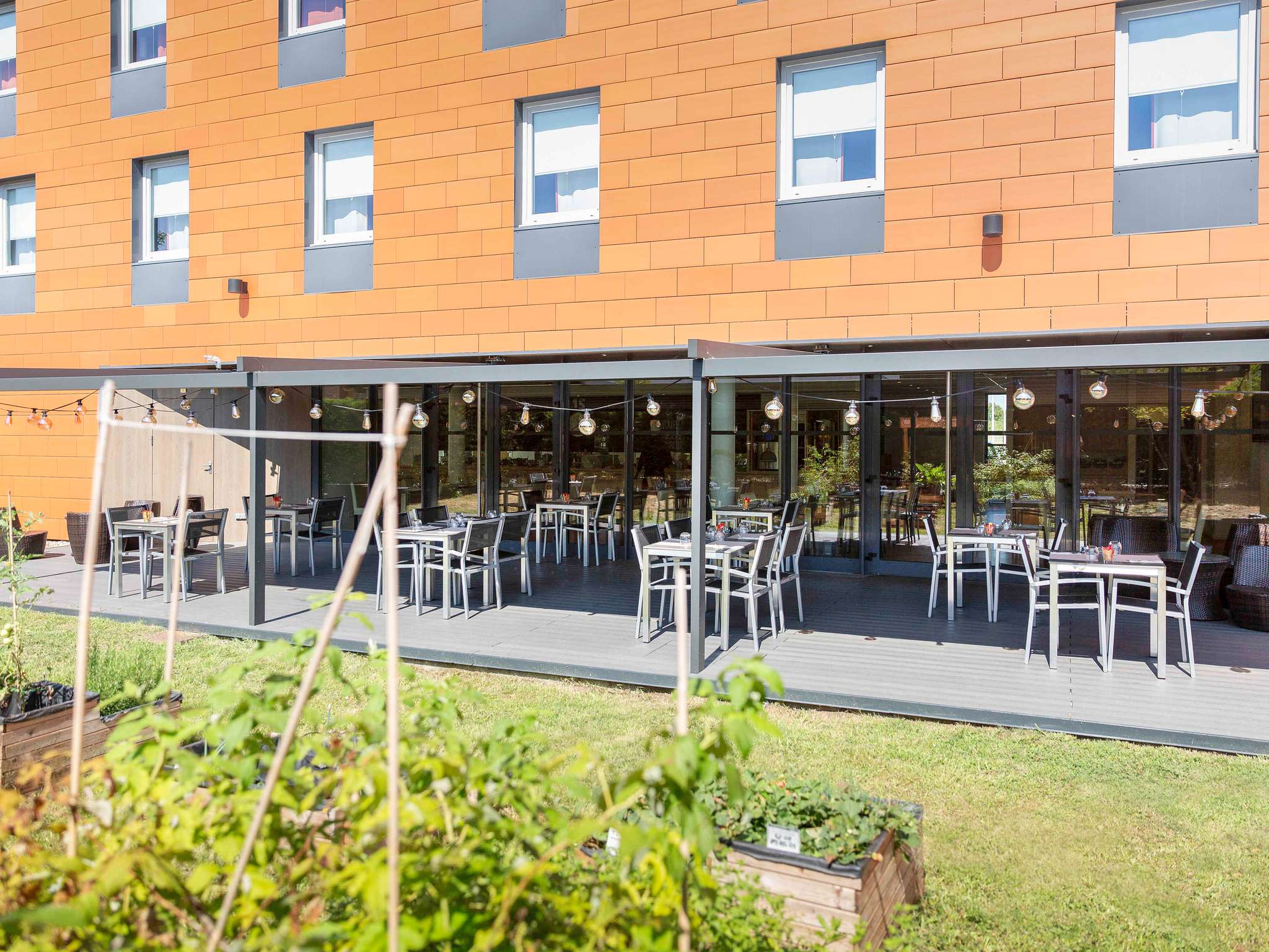 Le 15 Restaurant Chaponnay Restaurants ALL Accor